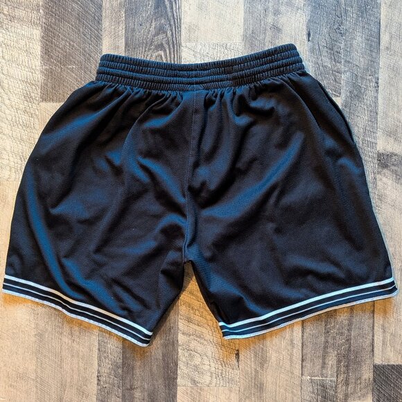 Mitchell & Ness Throwbacks Raiders Shorts Big Face Black Football NFL - Picture 2 of 6